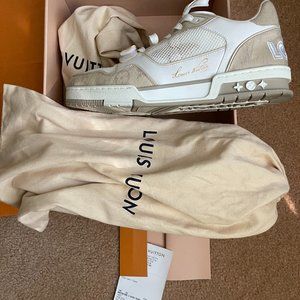 LV TRAINER SNEAKER SIZE: 080 = "10"